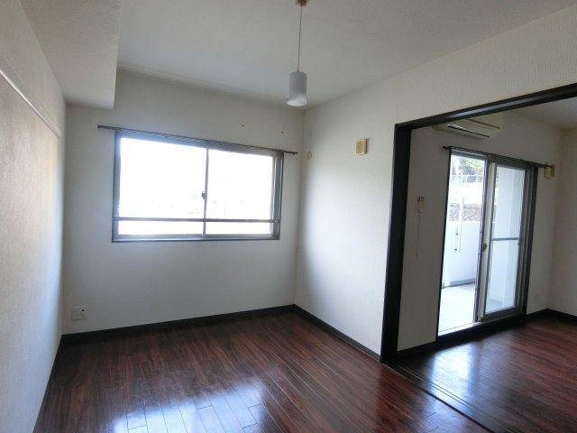 袋井市愛野南マンション リビング