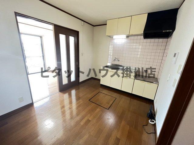 掛川市宮脇アパート リビング