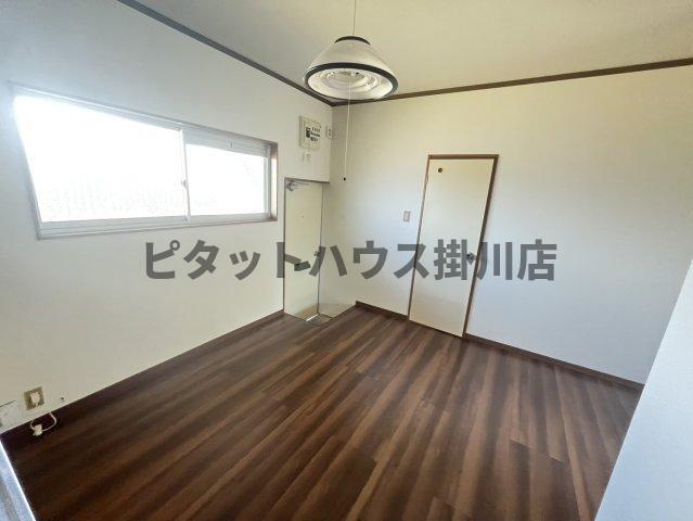 掛川市上西郷アパート リビング