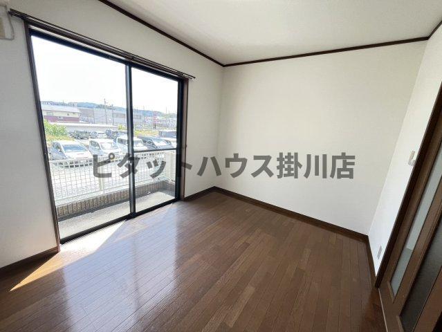 掛川市宮脇アパート リビング