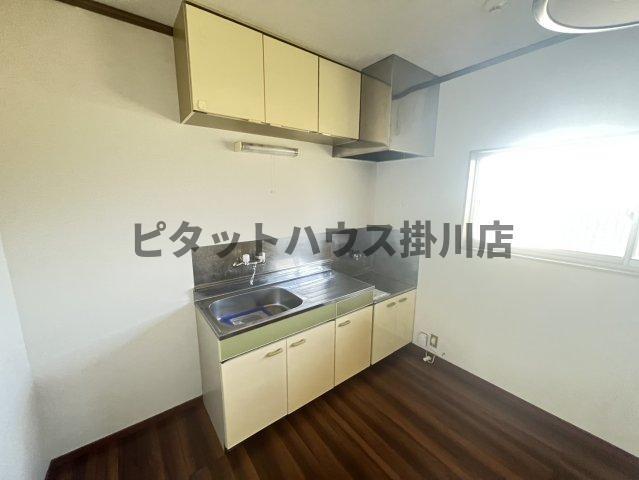 掛川市上西郷アパート キッチン