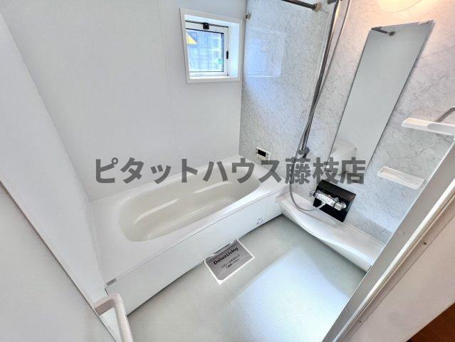 焼津市下小田アパート バス／シャワー