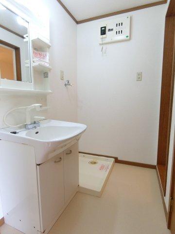 掛川市富部アパート 洗面
