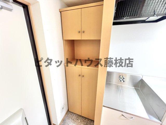 藤枝市高洲マンション 収納