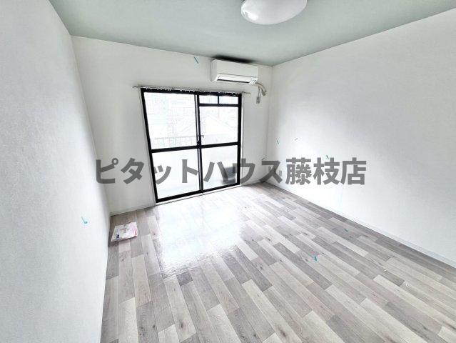 藤枝市駅前マンション リビング