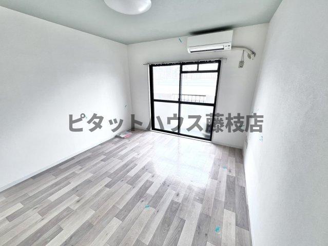 藤枝市駅前マンション リビング