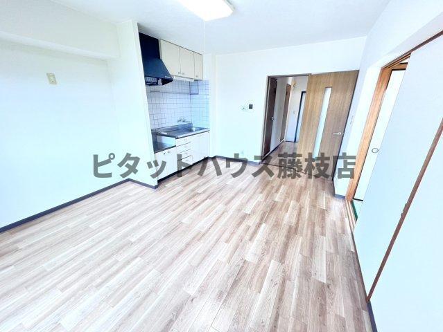 焼津市小柳津マンション リビング
