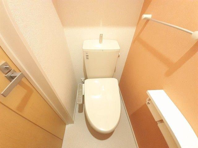 菊川市下平川アパート トイレ