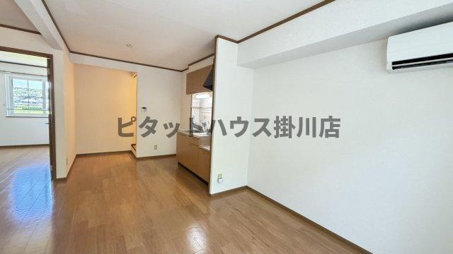 掛川市逆川アパート リビング
