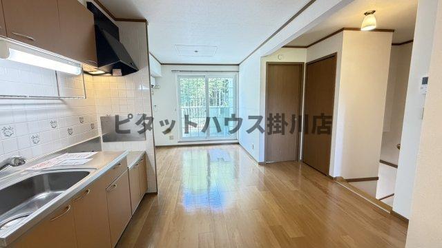 掛川市逆川アパート リビング