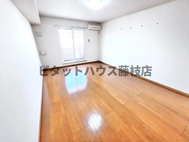 焼津市西小川アパート リビング