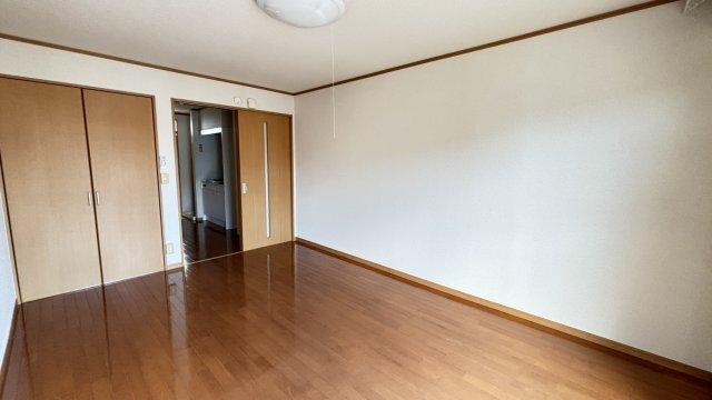 掛川市高御所アパート リビング