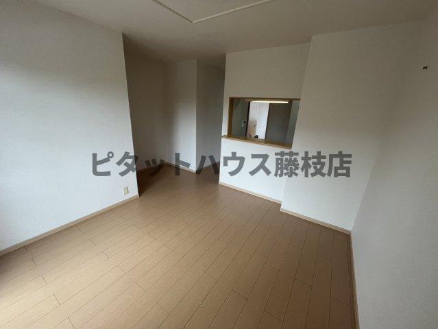 島田市旭アパート 収納