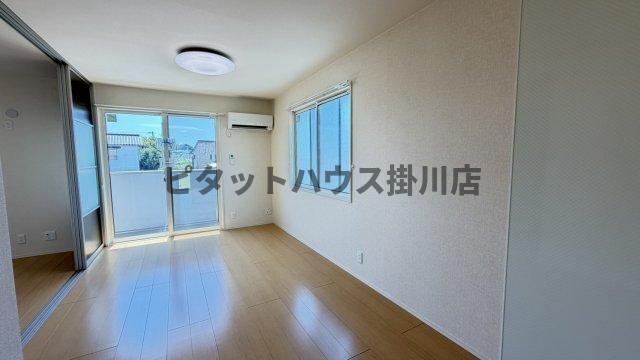 袋井市方丈アパート リビング