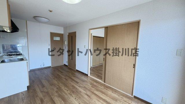 掛川市下垂木マンション リビング
