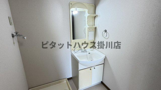 掛川市下垂木マンション 洗面