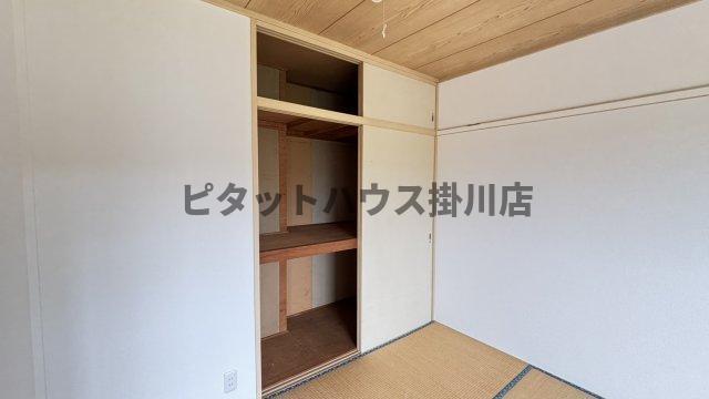 掛川市千羽アパート 収納