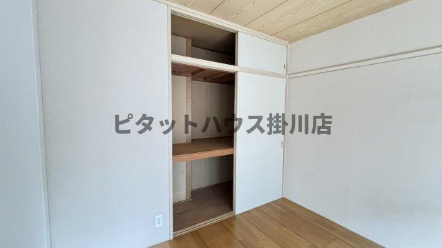 掛川市千羽アパート 収納
