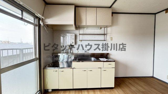 掛川市天王町アパート キッチン
