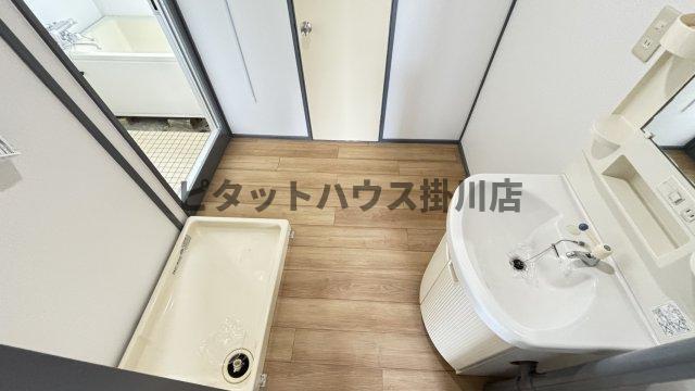 掛川市天王町アパート 室内