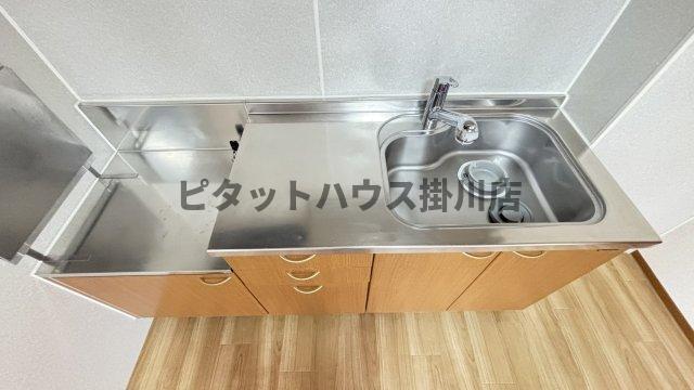 掛川市長谷アパート キッチン