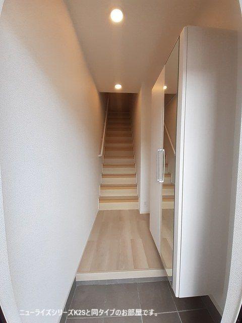 焼津市小屋敷アパート 玄関