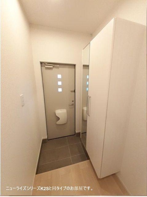焼津市小屋敷アパート 玄関