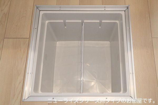 焼津市小屋敷アパート 収納