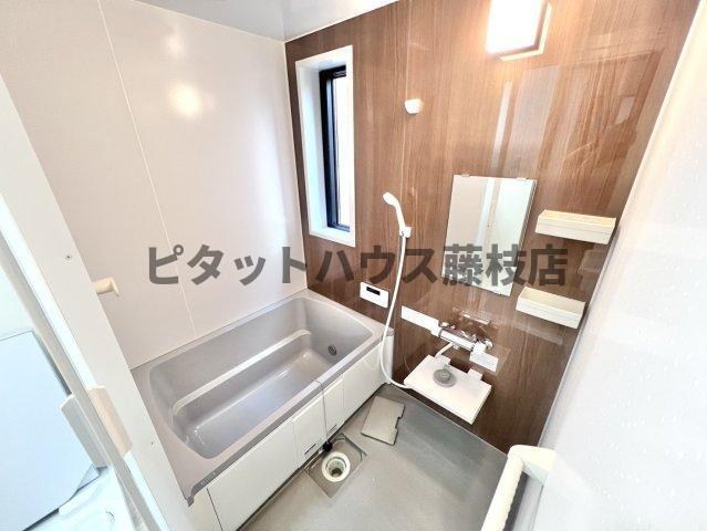焼津市下小田上町アパート バス／シャワー