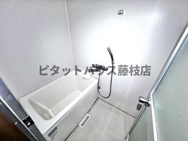 焼津市下小田アパート バス／シャワー