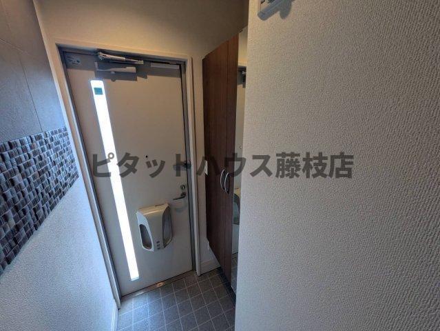 藤枝市小石川町アパート 玄関