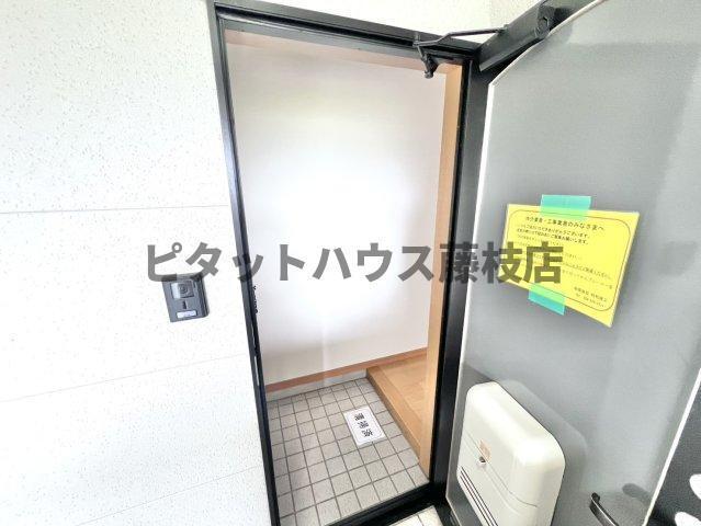 焼津市南小川アパート 玄関