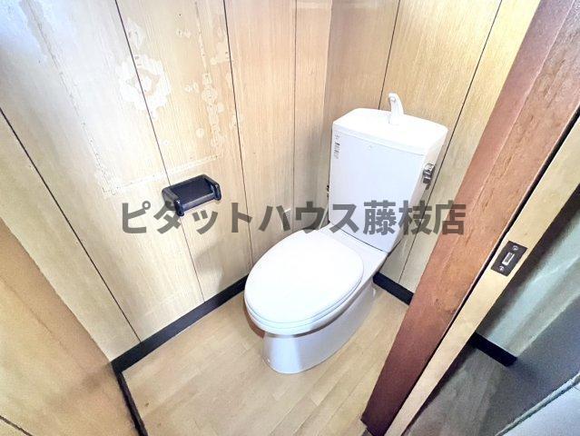 焼津市西小川アパート トイレ