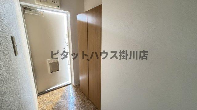 掛川市下俣南アパート 玄関