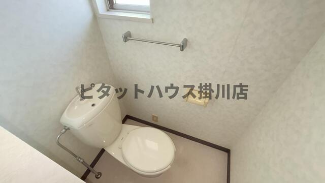 掛川市久保アパート トイレ