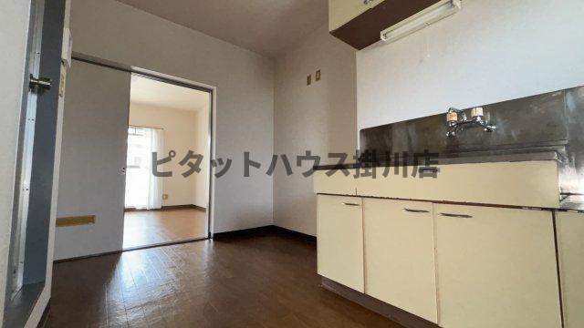 掛川市下俣南マンション リビング