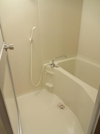 榛原郡吉田町住吉マンション バス／シャワー