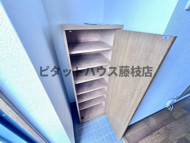 焼津市小柳津マンション 収納