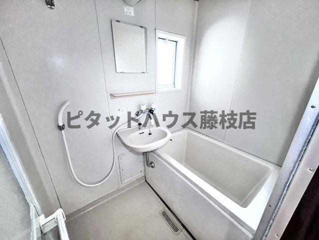 焼津市小川新町アパート バス／シャワー