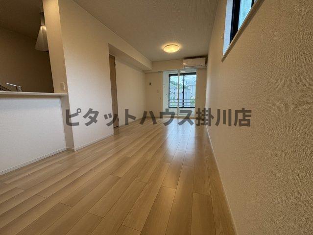 菊川市西方アパート リビング