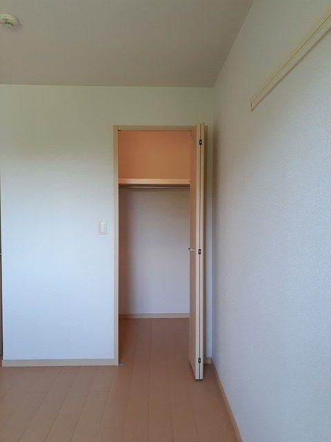 御前崎市佐倉アパート 収納
