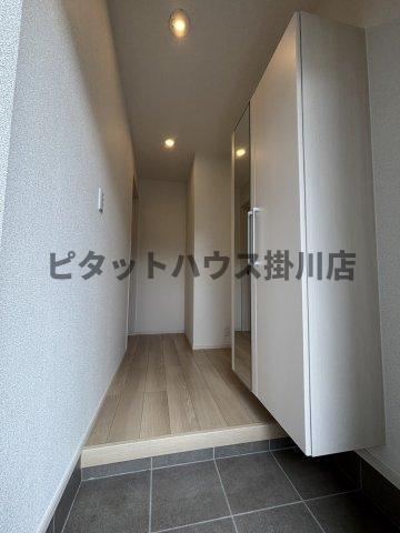 菊川市西方アパート 玄関