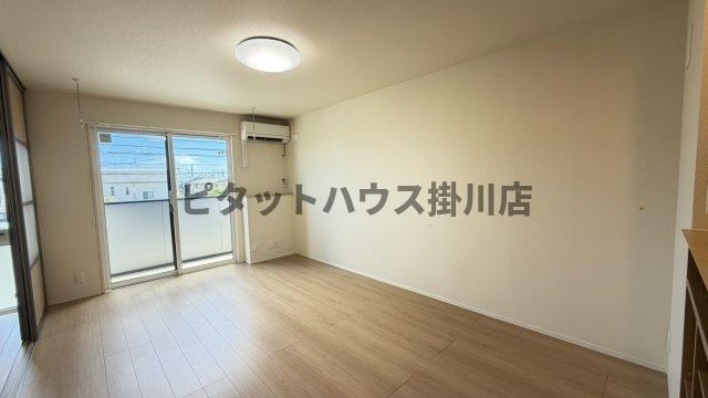 袋井市堀越アパート リビング