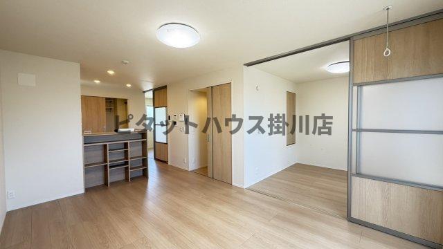 袋井市堀越アパート リビング