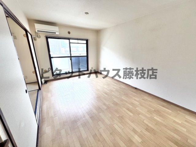 藤枝市堀之内マンション リビング