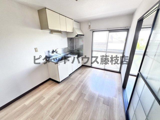 焼津市八楠アパート リビング