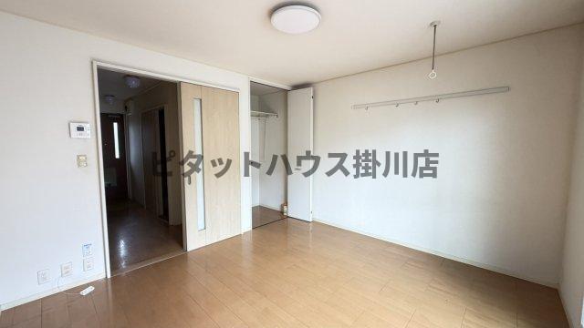 掛川市仁藤町アパート リビング