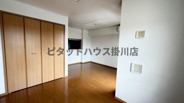 袋井市春岡アパート リビング