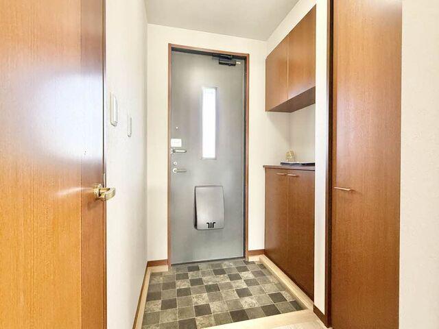 焼津市吉永アパート 玄関