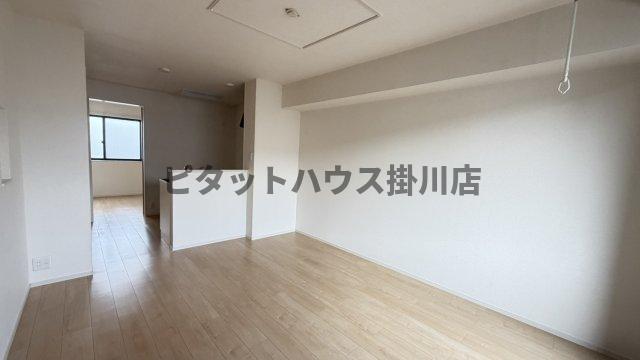掛川市大池アパート リビング
